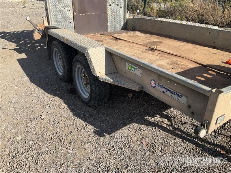 Indespension Equipment Trailer 3500 kg 3000 m T/A Equipment Tra Prikolice za prevoz vozil