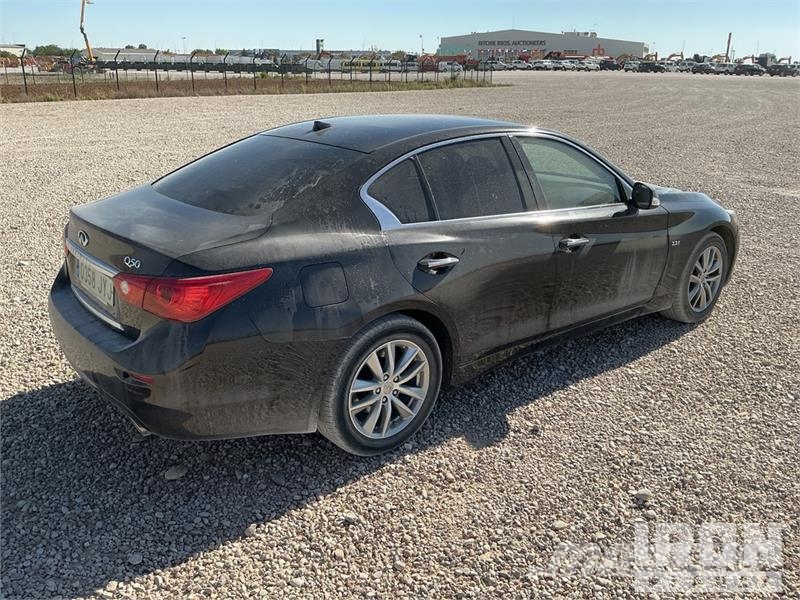  Infinity Q50 Automobile Automobili