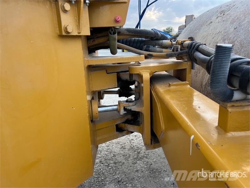 Ingersoll Rand SD150D Vibratory Smooth Drum Compactor Walzenzüge