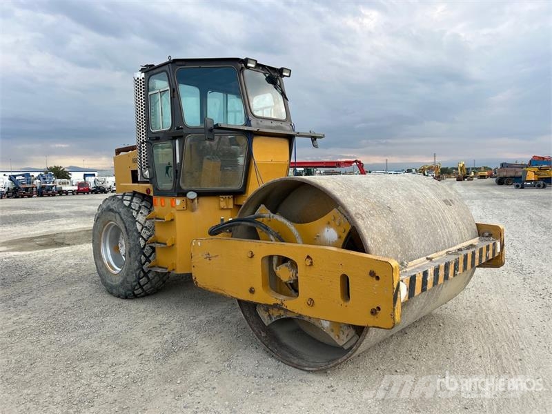 Ingersoll Rand SD150D Vibratory Smooth Drum Compactor Walzenzüge
