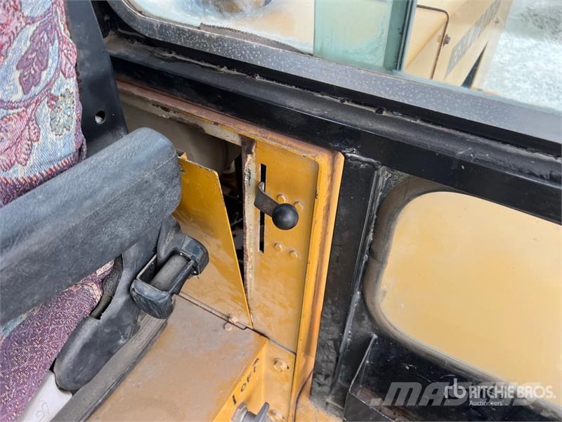 Ingersoll Rand SD150D Vibratory Smooth Drum Compactor Walzenzüge