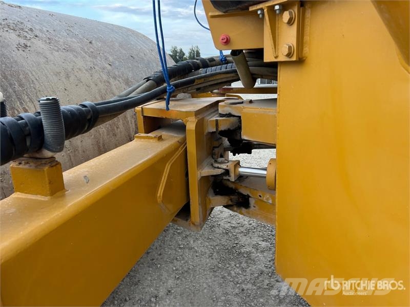 Ingersoll Rand SD150D Vibratory Smooth Drum Compactor Walzenzüge