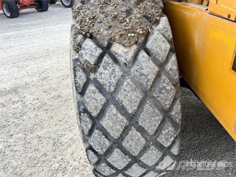 Ingersoll Rand SD150D Vibratory Smooth Drum Compactor Walzenzüge