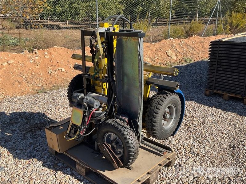 Intertrade Engineering Limited E CR T S/A Equipmen Autovežių priekabos