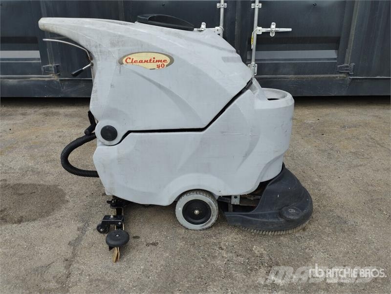 IPC CLT 40 B 50 Battery-Powered Walk Behind Floor Scru Other trailers