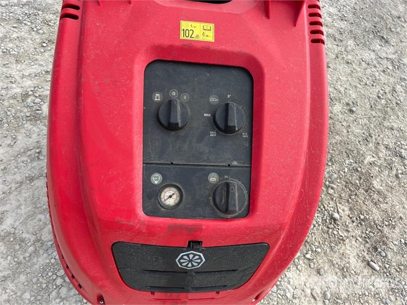 IPC RUNN-H4 Pressure Washer Düsük basinçli yikama makinalari