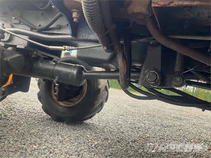 Iseki 2115 4WD Utility Tractor Τρακτέρ μικρών διαστάσεων
