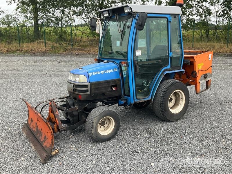Iseki 2115 4WD Utility Tractor Τρακτέρ μικρών διαστάσεων