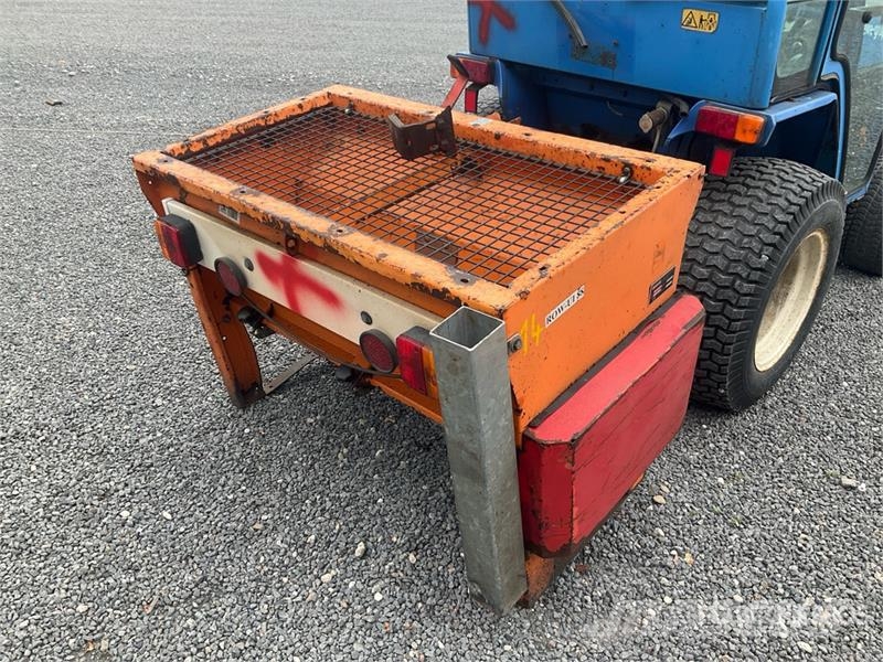 Iseki 2115 4WD Utility Tractor Τρακτέρ μικρών διαστάσεων