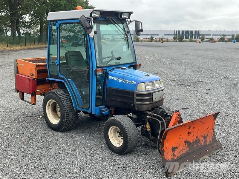 Iseki 2115 4WD Utility Tractor Τρακτέρ μικρών διαστάσεων