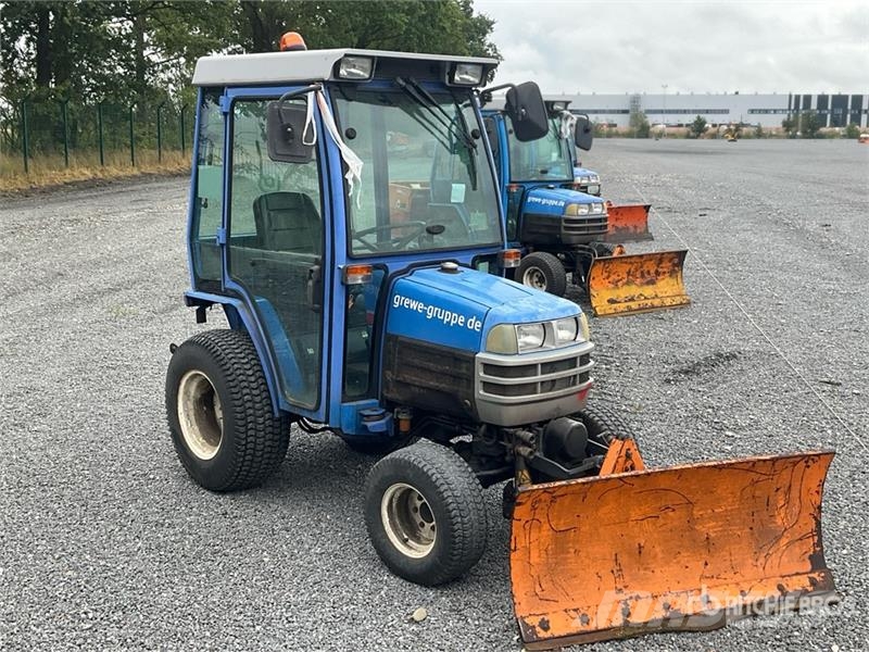 Iseki 2115 4WD Utility Tractor Τρακτέρ μικρών διαστάσεων