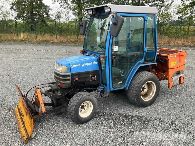 Iseki 2115 4WD Utility Tractor Τρακτέρ μικρών διαστάσεων