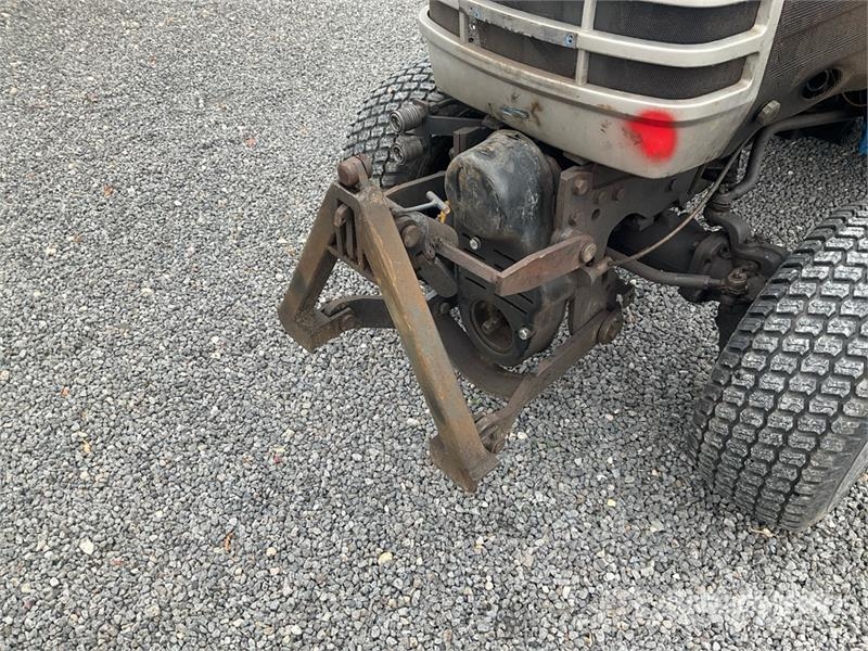 Iseki 2115 4WD Utility Tractor Τρακτέρ μικρών διαστάσεων