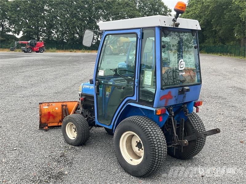 Iseki 2115 4WD Utility Tractor Τρακτέρ μικρών διαστάσεων