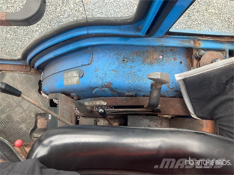 Iseki 2115 4WD Utility Tractor Τρακτέρ μικρών διαστάσεων