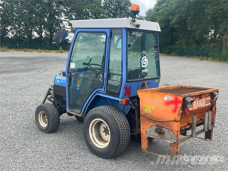 Iseki 2115 4WD Utility Tractor Τρακτέρ μικρών διαστάσεων