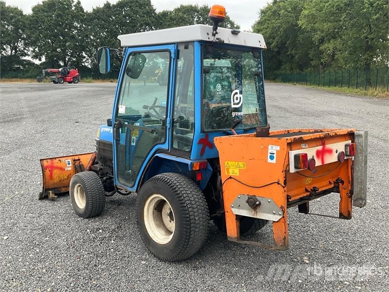 Iseki 2115 4WD Utility Tractor Τρακτέρ μικρών διαστάσεων