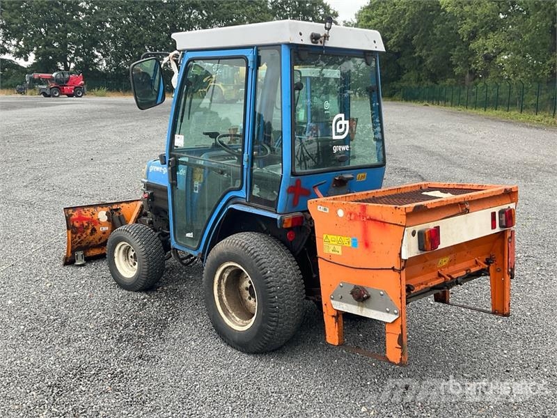 Iseki 2115 4WD Utility Tractor Τρακτέρ μικρών διαστάσεων