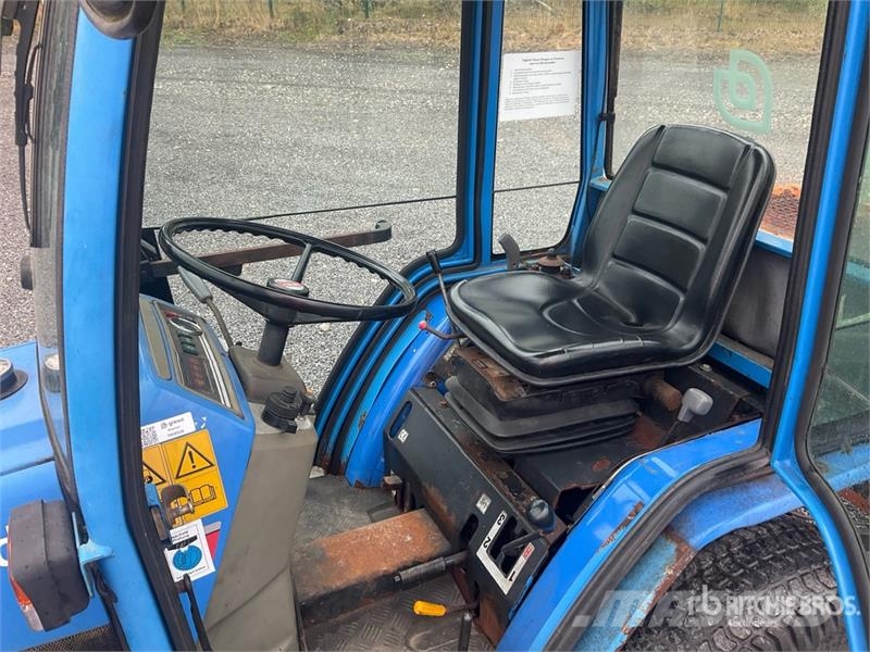 Iseki 2115 4WD Utility Tractor Τρακτέρ μικρών διαστάσεων