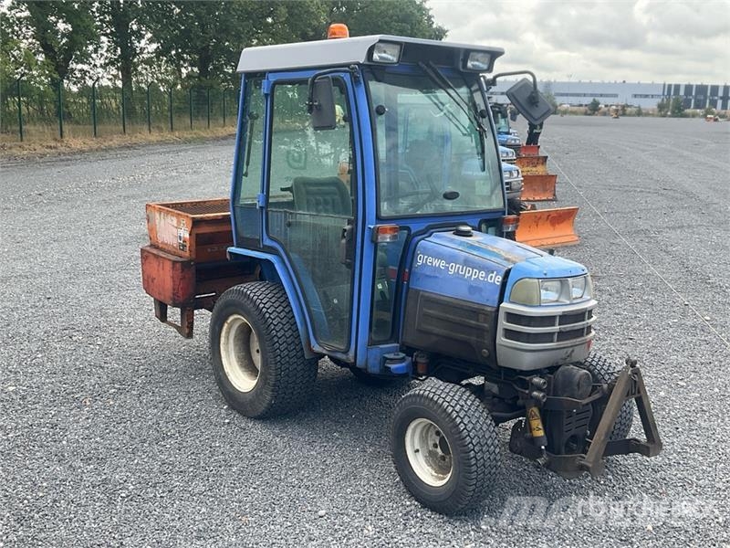 Iseki 2115 4WD Utility Tractor Τρακτέρ μικρών διαστάσεων