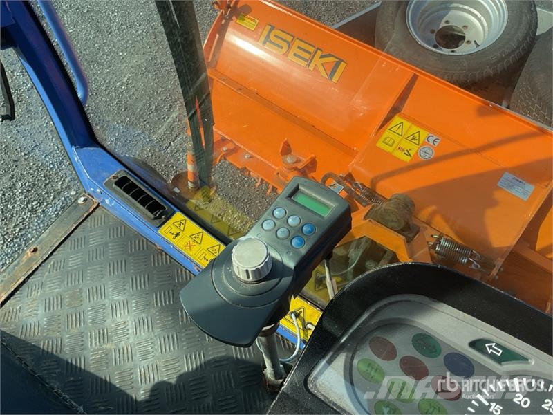 Iseki ICT50 Utility Vehicle (Inoperable) ماكينات منفعة عامة