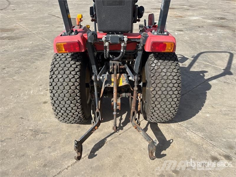 Iseki TM3267H 4WD Tracteur Utilitaire Utility Tractor Manji traktori