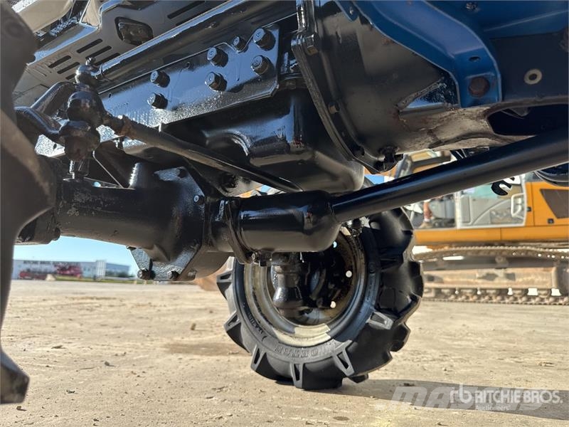 Iseki TU1400 4WD Tracteur Utilitaire Utility Tractor Kompakttraktorid