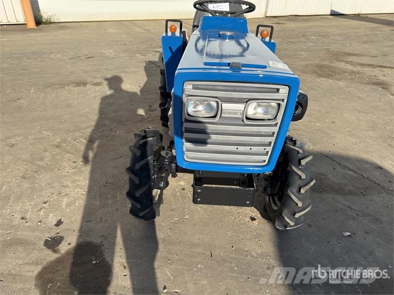 Iseki TU1400 4WD Tracteur Utilitaire Utility Tractor Kompakttraktorid