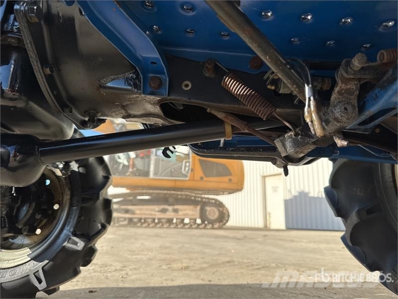 Iseki TU1400 4WD Tracteur Utilitaire Utility Tractor Kompakttraktorid
