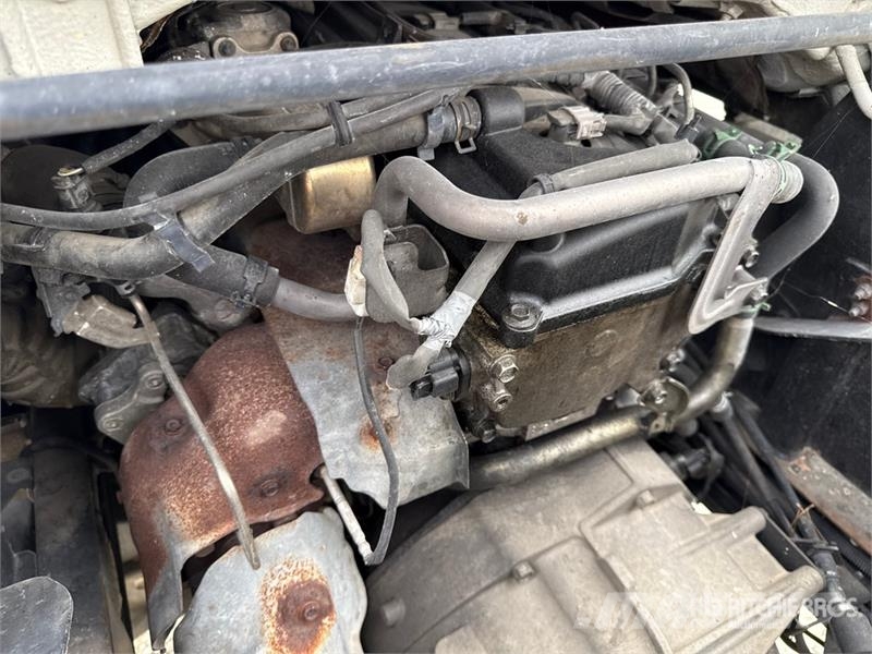 Isoli PNT205 NHD 18.1 m on Nissan Cabstar Cabstar 35.12  المنصات الهوائية المثبتة على شاحنة