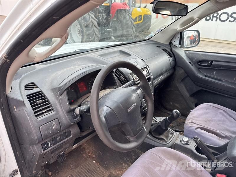 Isuzu D-Max Twin Turbo 4x4 Pickup Muut autot