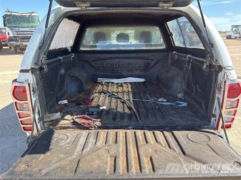 Isuzu Dmax 2.5 TD 4x4 Crew Cab Pickup (Inoperable) Other