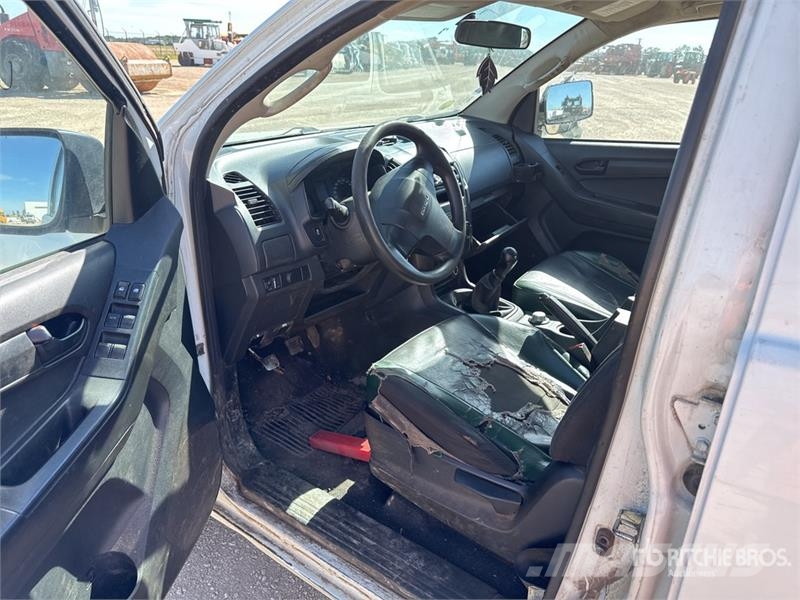 Isuzu Dmax 2.5 TD 4x4 Crew Cab Pickup (Inoperable) Other