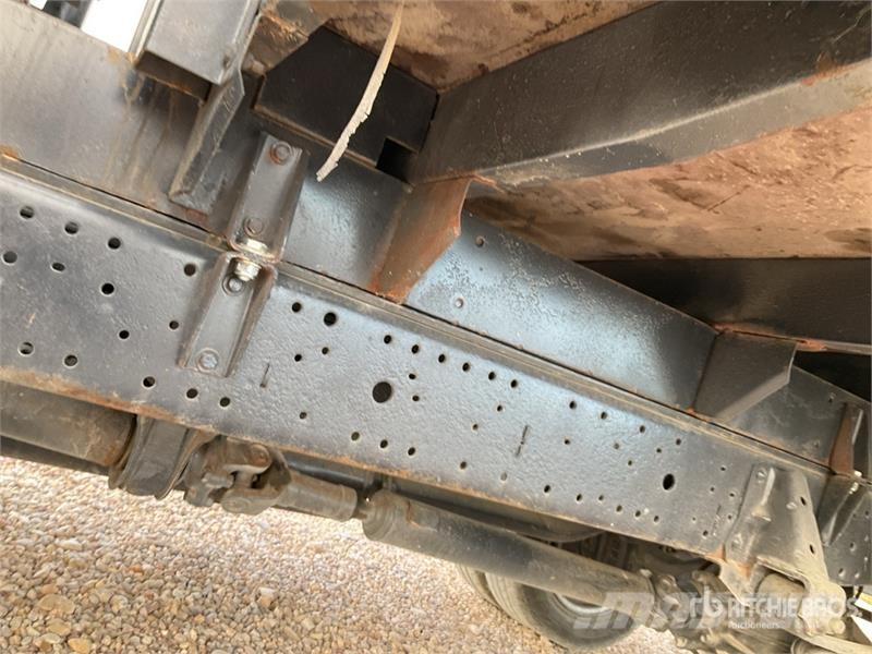 Isuzu NPR77-3,5 DC 4x2 Crew Cab Flatbed Truck Kamioni sa otvorenim sandukom