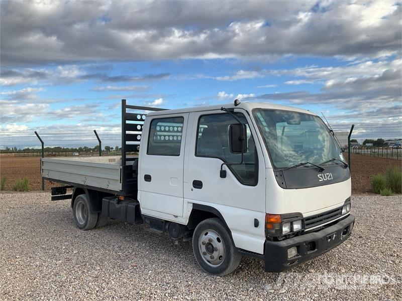Isuzu NPR77-3,5 DC 4x2 Crew Cab Flatbed Truck Kamioni sa otvorenim sandukom