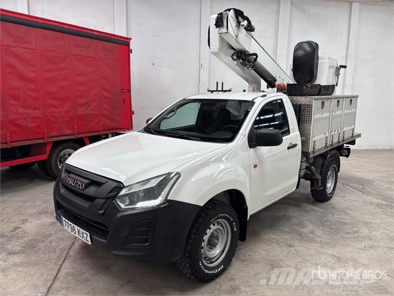 Isuzu on Isuzu D-Max 4x4 Bucket Truck Plataformas sobre camión