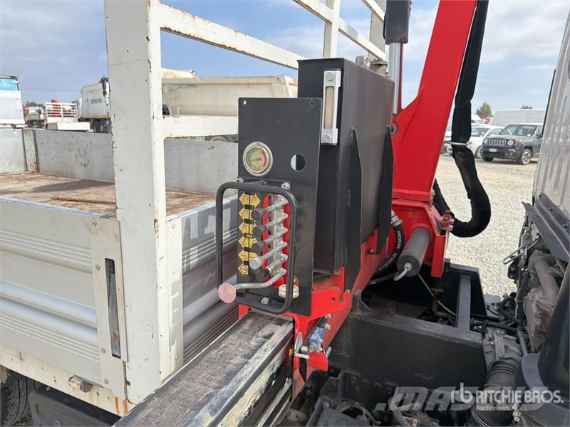 Isuzu PK3400 on Isuzu N1R Boom Truck Kranwagen