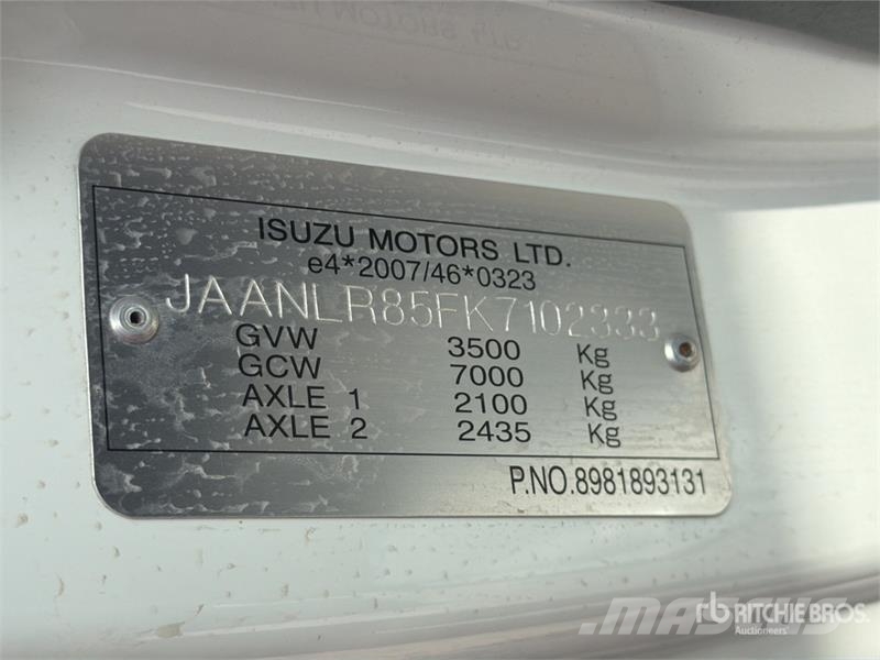 Isuzu PK3400 on Isuzu N1R Boom Truck Kranwagen