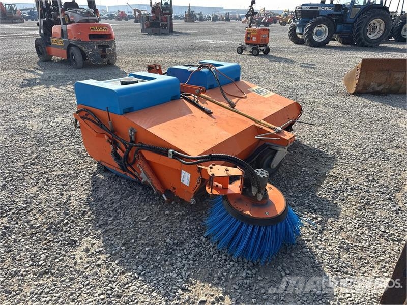 Italclean Classic Medium 180.1 Skid Steer Broom Süpürgeler