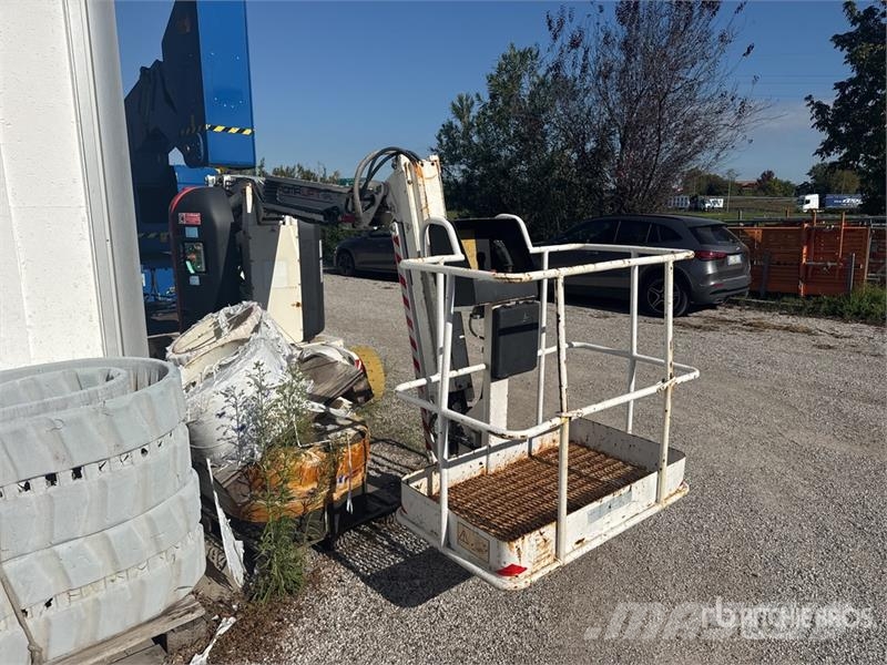 Iteco BI92S Electric Articulating Boom Lift Plataformas elevatórias articuladas