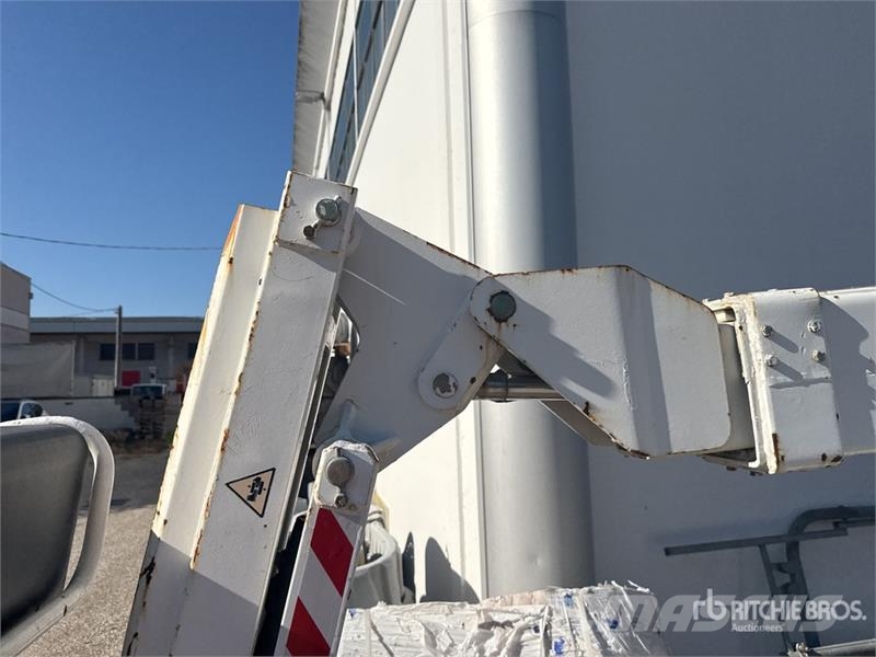 Iteco BI92S Electric Articulating Boom Lift Plataformas elevatórias articuladas