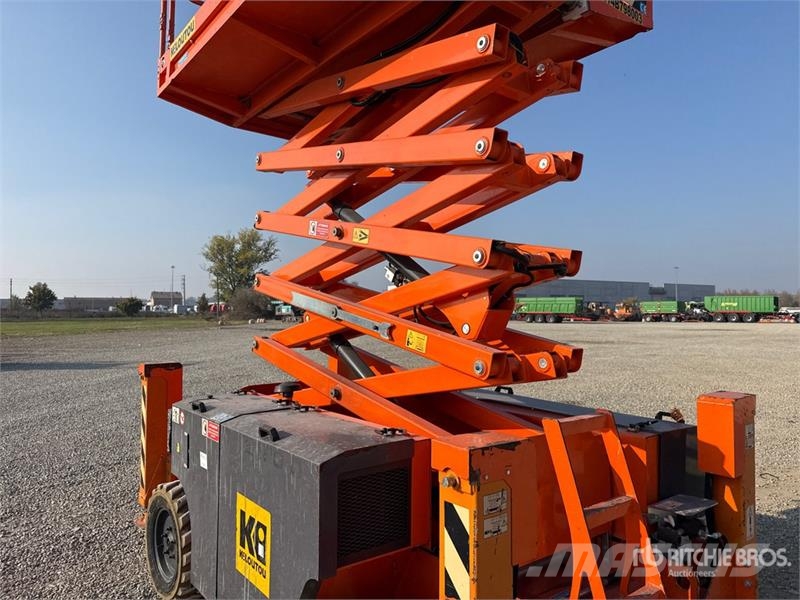 Iteco IT12180DE Diesel Scissor Lift Käärtõstukid