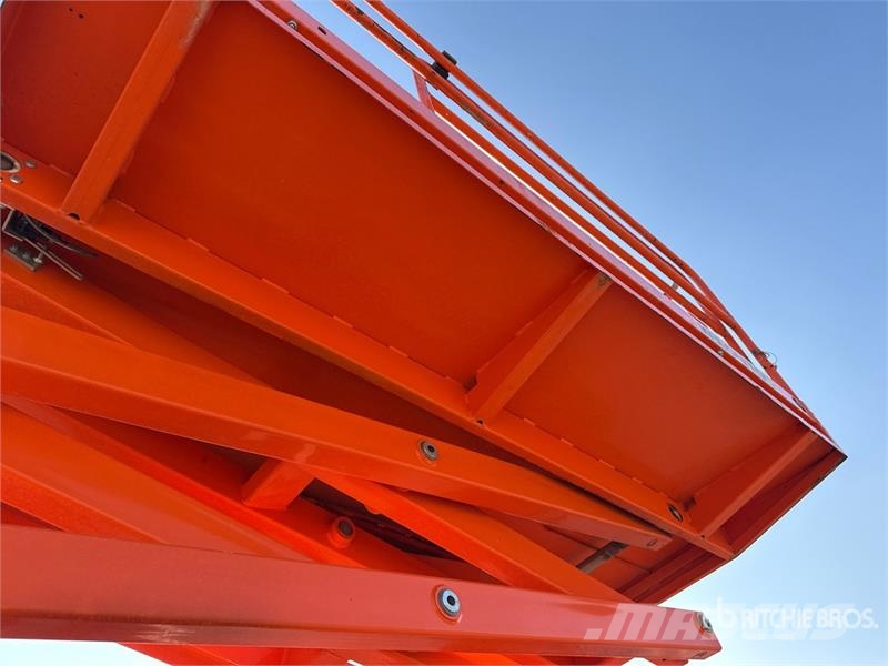 Iteco IT12180DE Diesel Scissor Lift Käärtõstukid