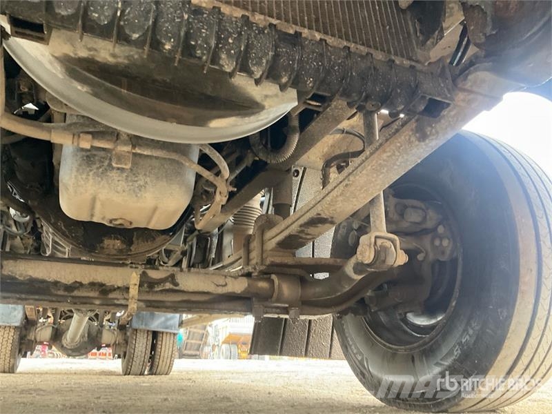 Iveco 140E Flatbed Truck Pritschenwagen/Pritschenwagen mit Seitenklappe