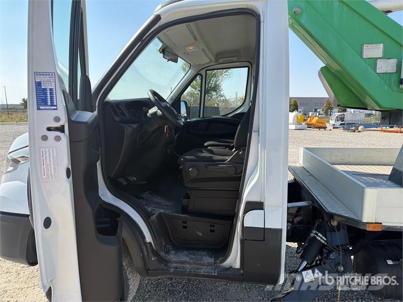 Iveco 19-8,5 HQ 19 m on Iveco Daily 35-140 Bucket Truck LKW-Arbeitsbühnen