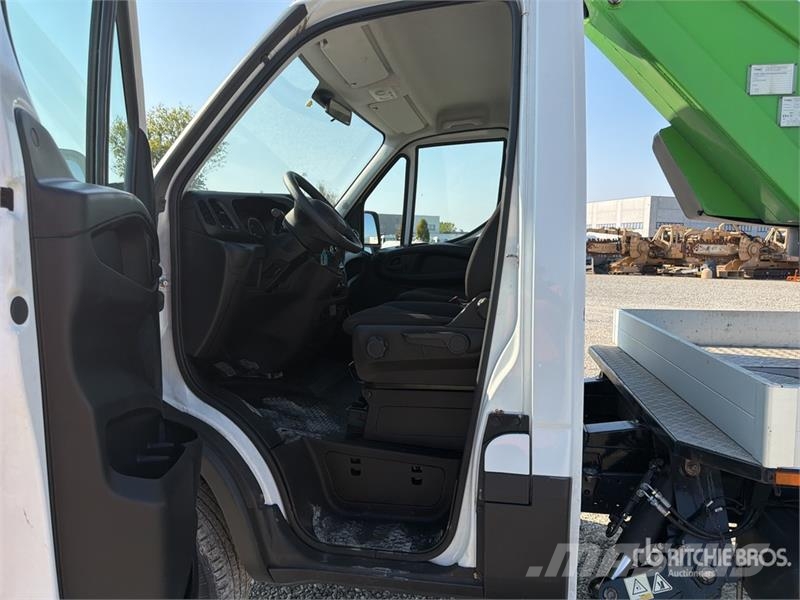 Iveco 19-8,5 HQ 19 m on Iveco Daily 35-140 Bucket Truck LKW-Arbeitsbühnen