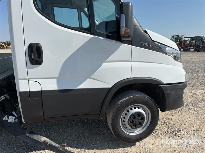 Iveco 19-8,5 HQ 19 m on Iveco Daily 35-140 Bucket Truck LKW-Arbeitsbühnen