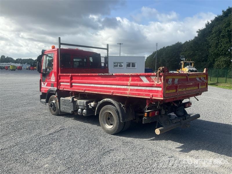 Iveco 220 T7 4x2 EuroCargo 4x2 S/A Dump Truck Camion ribaltabili