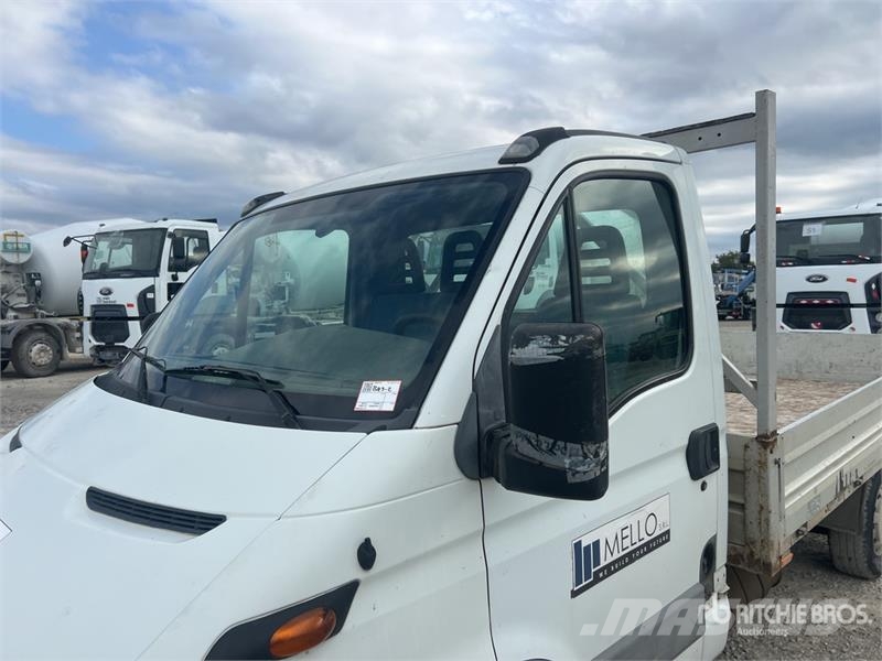 Iveco 29L9 Flatbed Truck Flatbed/Dropside trucks
