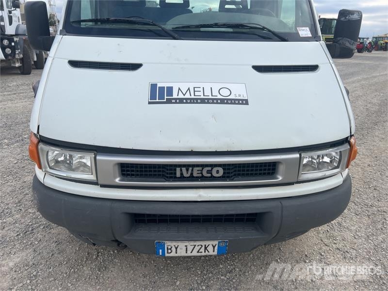 Iveco 29L9 Flatbed Truck Flatbed/Dropside trucks